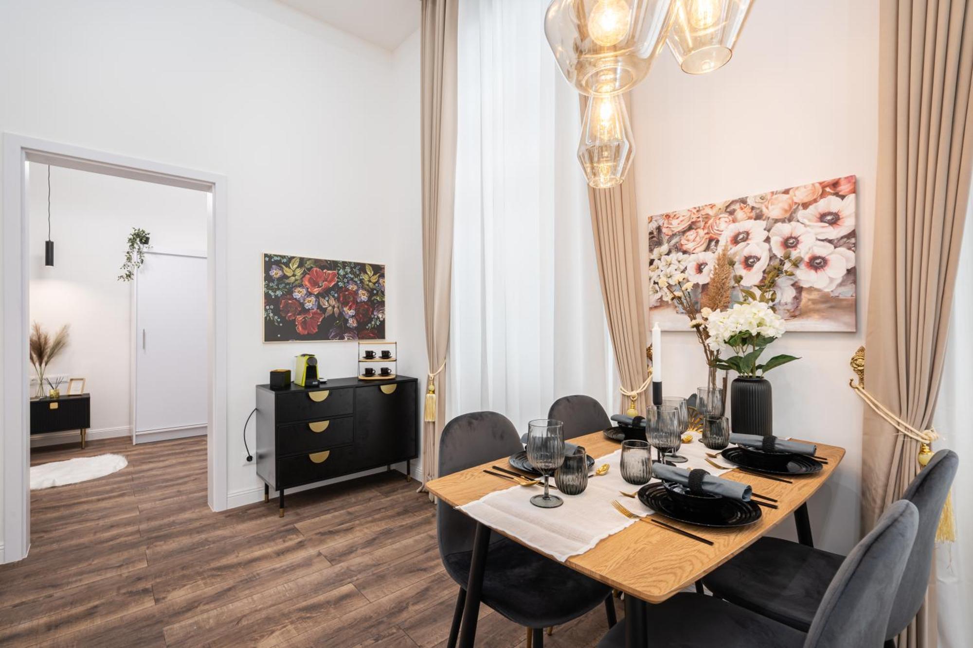 Blue Velvet Luxury Apartment Budapest Exterior foto