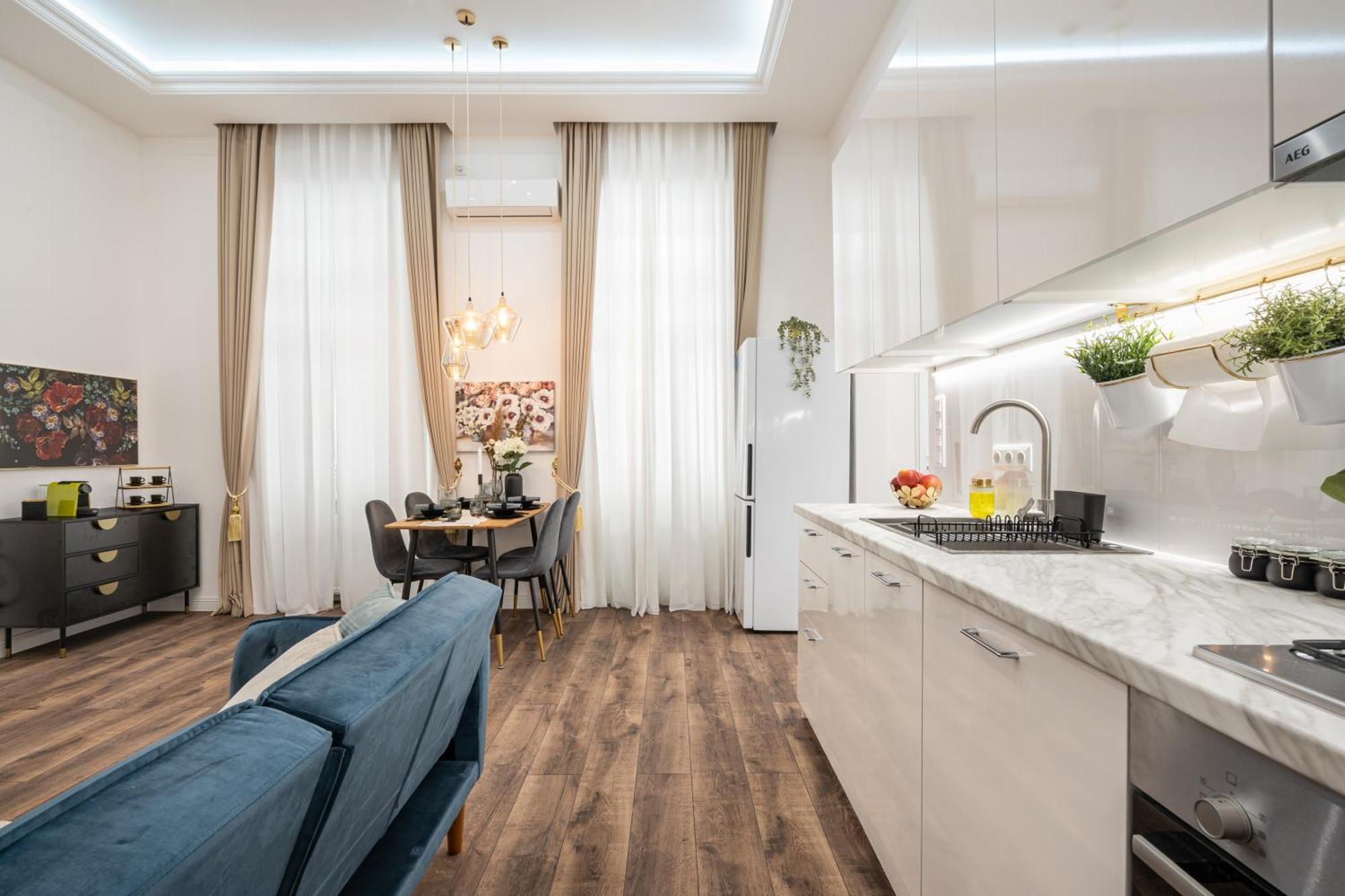 Blue Velvet Luxury Apartment Budapest Exterior foto